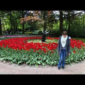 Meet your Posher, Sam